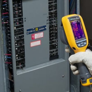 Máy chụp ảnh nhiệt Fluke Ti100